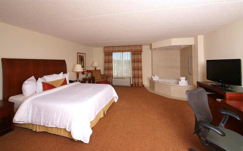 Hilton Garden Inn Myrtle Beach/Coastal Grand Mall Habitación foto